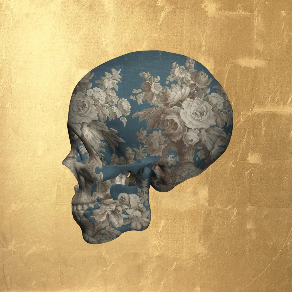Die Weiẞe Rose (Gold Leaf) - Framed by Magnus Gjoen